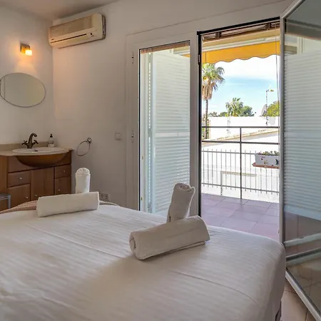 Apartment Arlene By Hello Homes Sitges