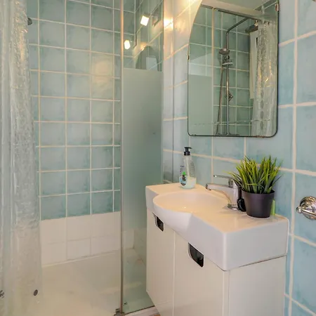 Διαμέρισμα Arlene By Hello Homes *
